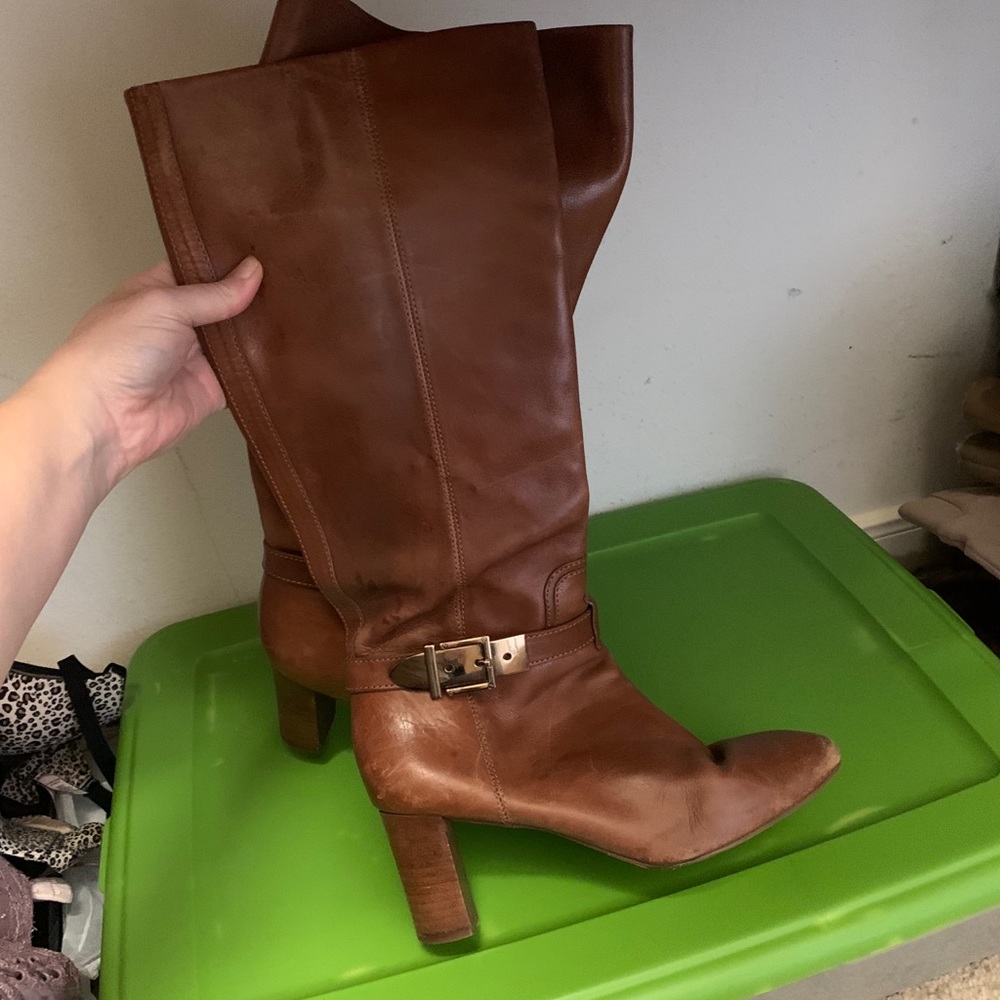 Tory Burch boots